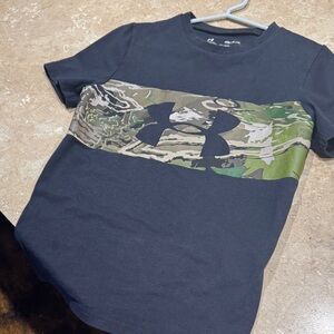 Under Armour Youth  Camo Tee
